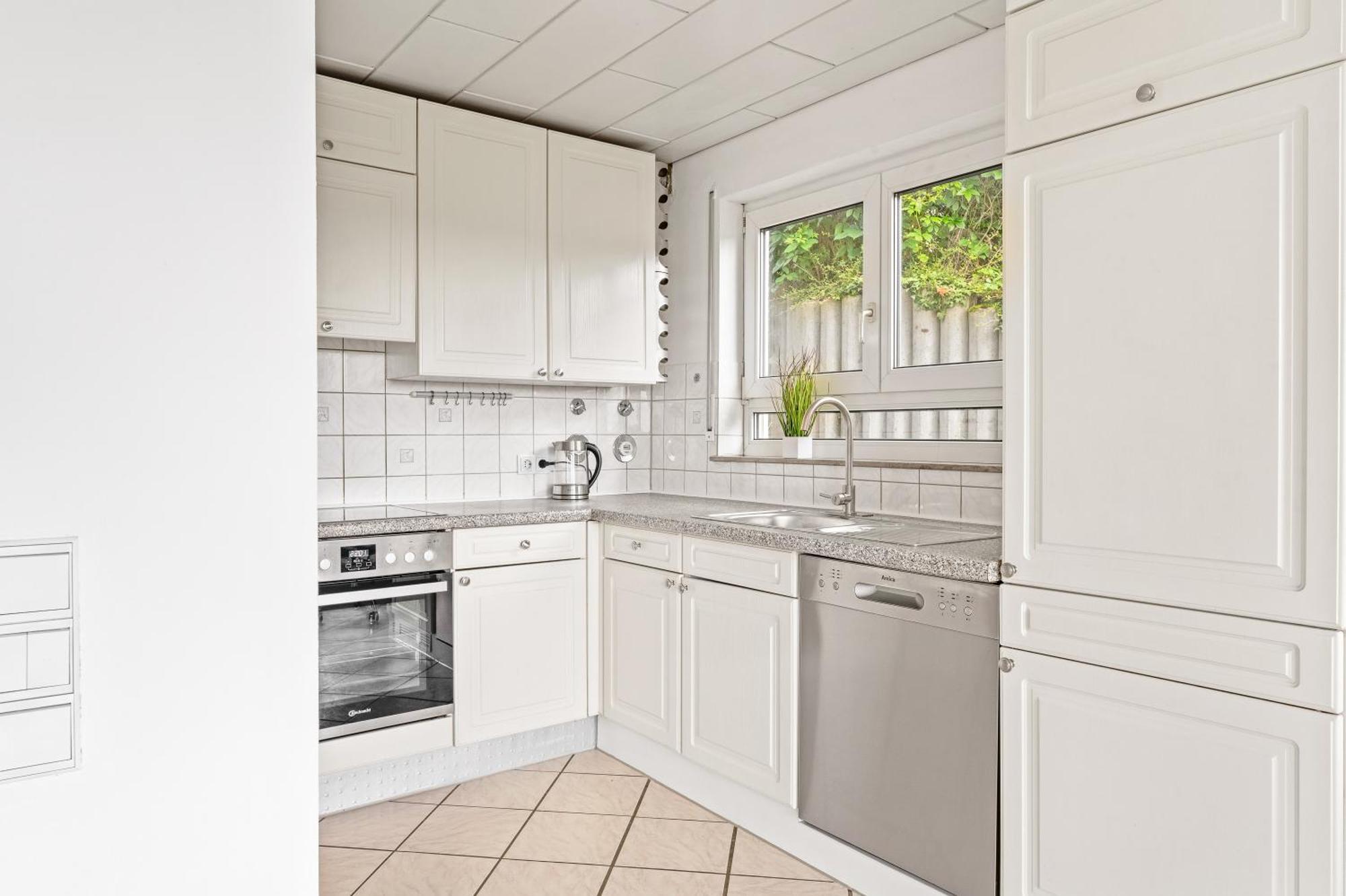 Sunshine - 4 Personen Airport Messe Mit Tg-Garage Apartment Ostfildern Ngoại thất bức ảnh